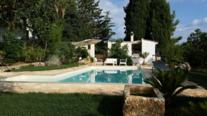 Гостиница Villa Massa Piscina  Полиньано А Марэ
